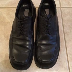 Men’s Shoes